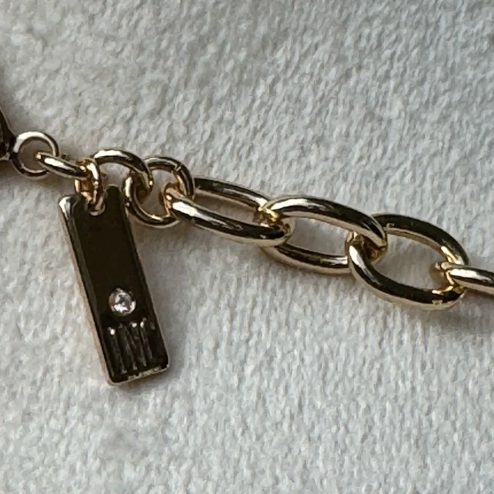 I.N.C. NWOT. Vintage, Gold tone /Amber/Smoky Quartz Necklace.‎ Adjustable…